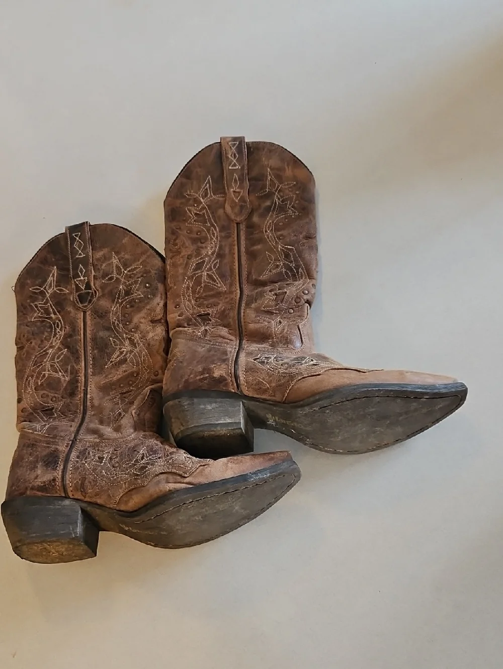 Laredo Western Rust Brown Cowboy Boots - Picture 2 of 15